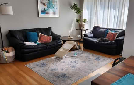 Photo of free Couchss (By the train stations) #1