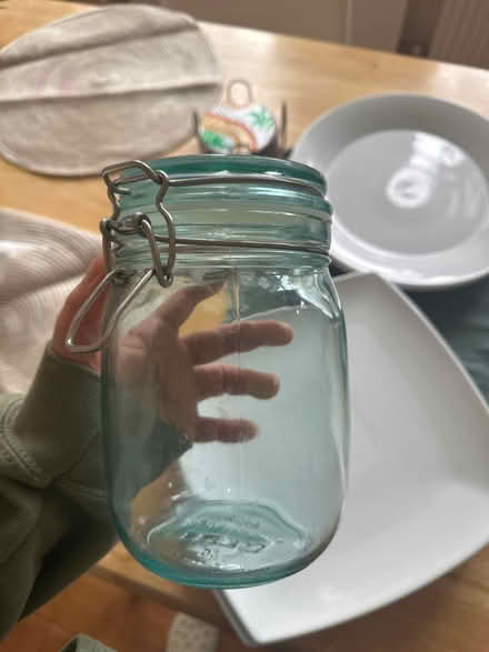 Photo of free Plates and jar (Highbury and Islington, N5) #4