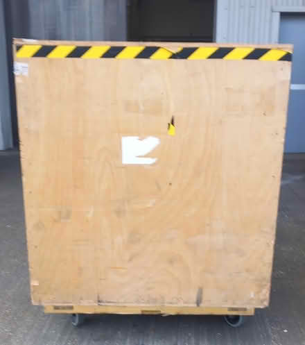 Photo of free VERY LARGE shipping crate (Watford WD24) #3