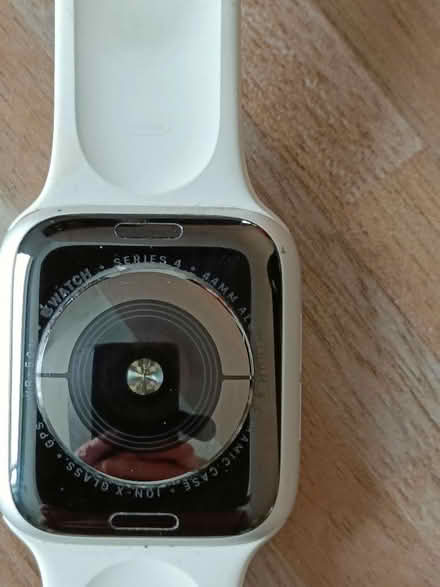 Photo of free Apple watch (Giffnock G46) #2