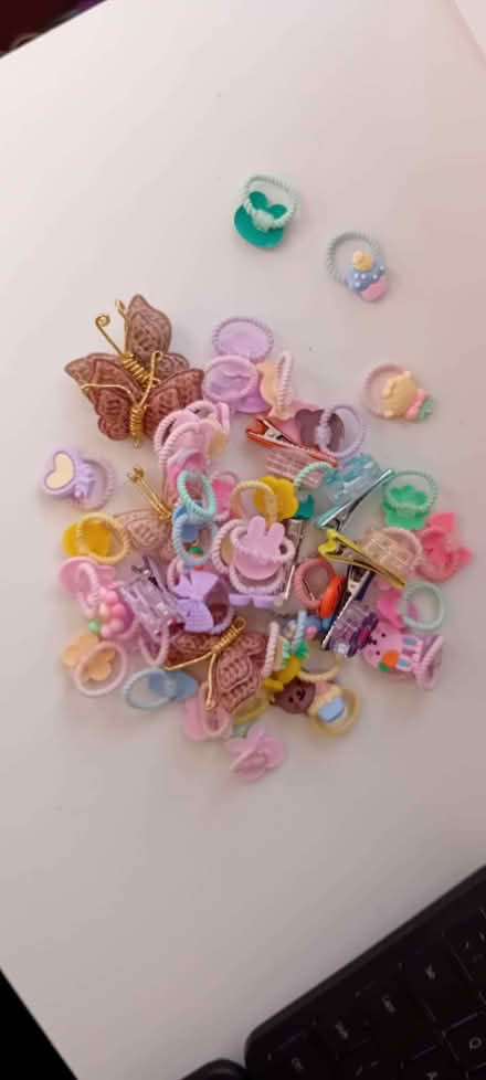 Photo of free Baby / toddler hairbands and clips (Moorfields) #1