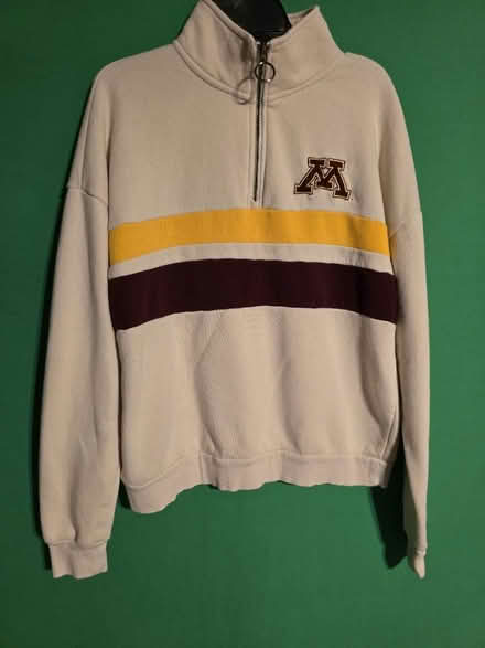 Photo of free MN Gophers Sweatshirt (West 7th) #1