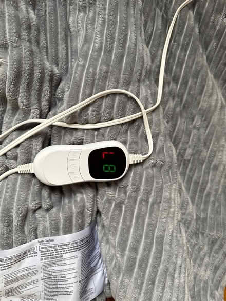 Photo of free Electric heating blanket (Riverdale, Bronx, New York) #1