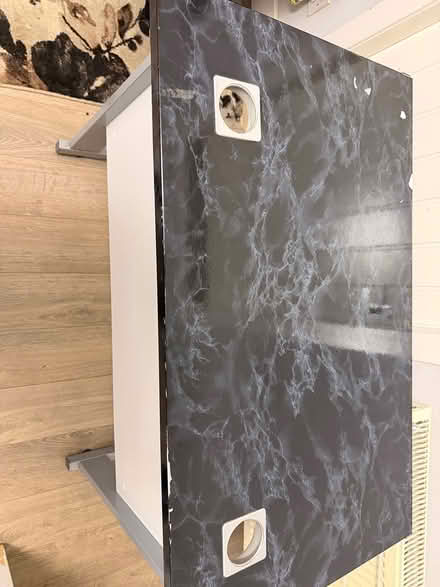 Photo of free Work desk (Carntyne G32) #1