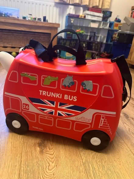 Photo of free Child’s Trunkie (Carnforth LA5) #1