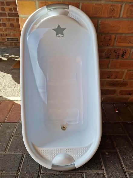 Photo of free Baby bath (Tw14) #1