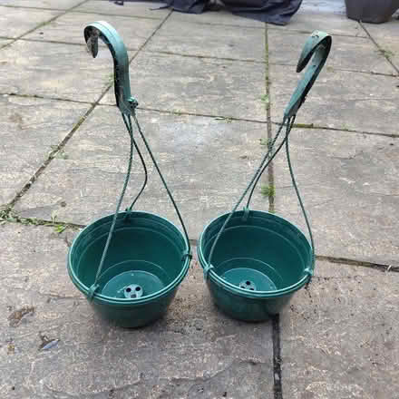 Photo of free 2 small hanging pots (New Town CO1) #1