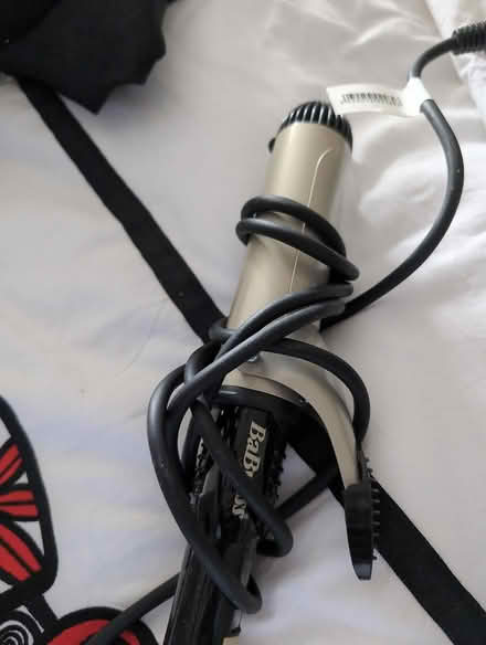 Photo of free Large curling tong (MK42) #2