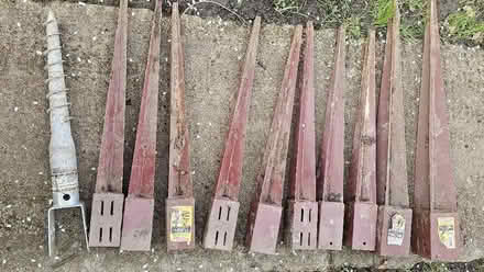 Photo of free Metpost Fence Spikes, 8x 75x600mm + 2x 100x750mm (NW9) #1