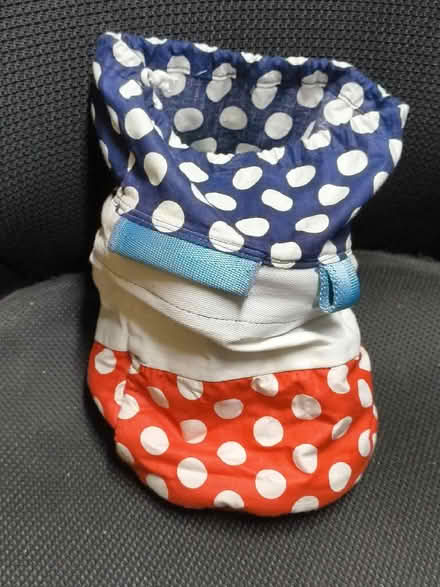 Photo of free Chalk bag (Primrose LA1) #1