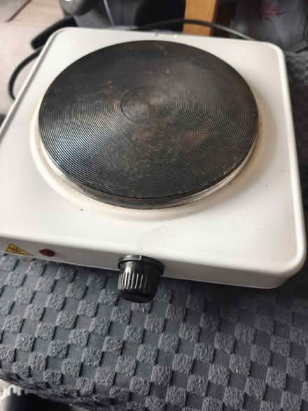 Photo of free Single electric stove (Ilford IG1) #1