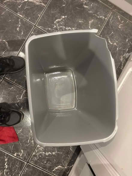 Photo of free Medium swing top bin (Cheadle hulme SK8) #2