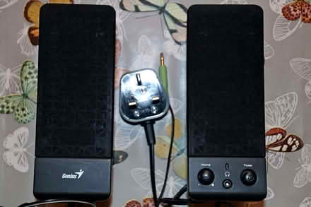 Photo of free Small Computer Speakers (Knightsfield AL8) #1