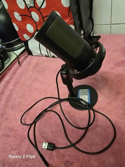 Photo of free 2x microphones (Erith DA8) #1