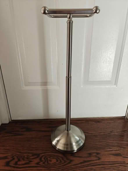 Photo of free Adjustable Toilet paper holder (Near 92nd and Sheridan) #1