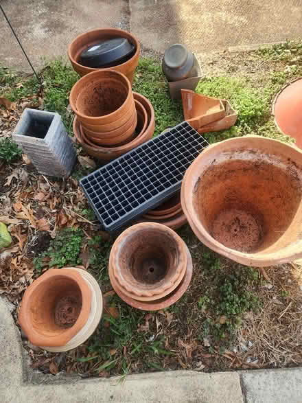 Photo of free Garden pots and seeds (Danville VA) #1