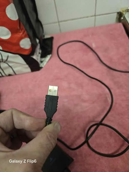 Photo of free Ps web cam old (Erith DA8) #3