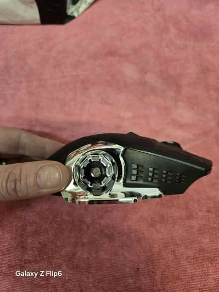 Photo of free Wireless mouse (Erith DA8) #4