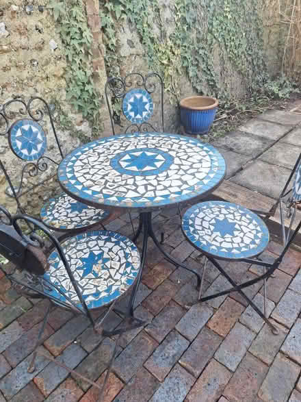 Photo of free Garden furniture (Shoreham) #1