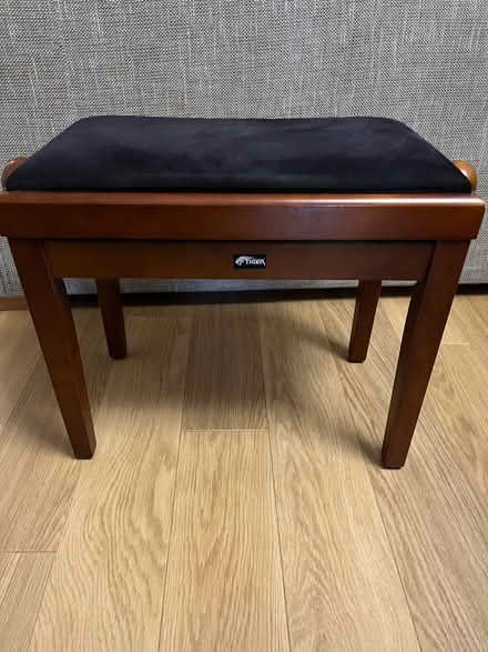 Photo of free Piano Stool (Darby Green GU46) #1
