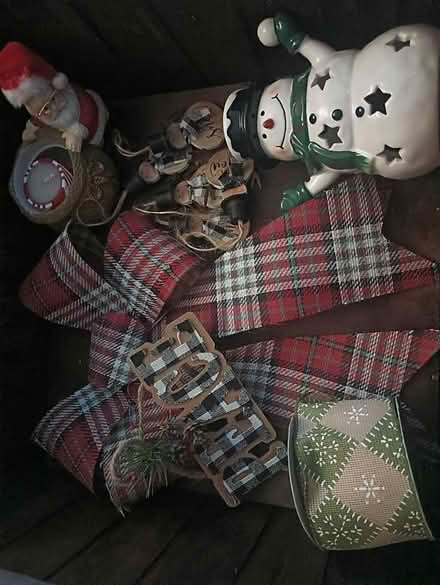 Photo of free Books and holiday Items (Tinton Falls, NJ) #4