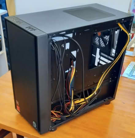 Photo of free Computer Case (North York: Bathurst Manor) #3