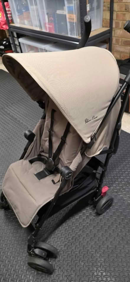 Photo of free Silver Cross buggy (Woodcote Rg8 0sg) #2
