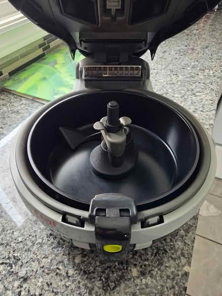 Photo of free T-fal Air Fryer (Orleans) #3