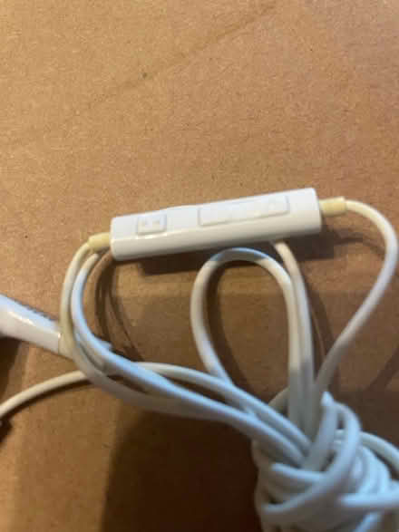 Photo of free Wired headphones (Fawdon NE3) #3