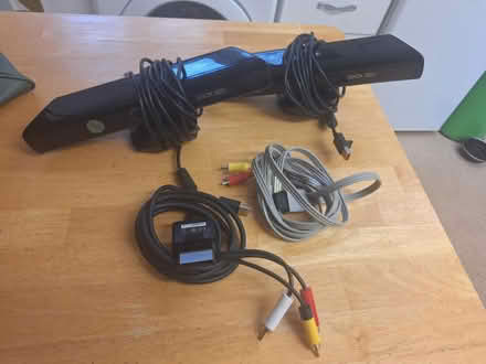 Photo of free Xbox 360 kinects & misc cables (Forestgreen) #1