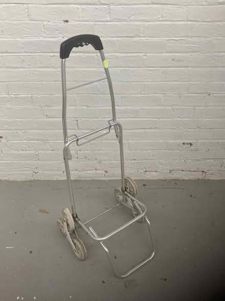 Photo of free grocery cart base (North End) #1