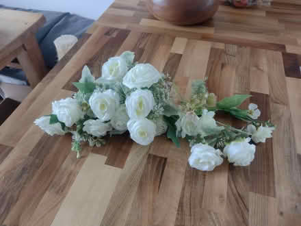 Photo of free Artificial flowers white roses (Addiscombe CR0) #1
