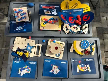 Photo of free 9 crunch labs year 1 toys (Shoreline West Mountain View) #1