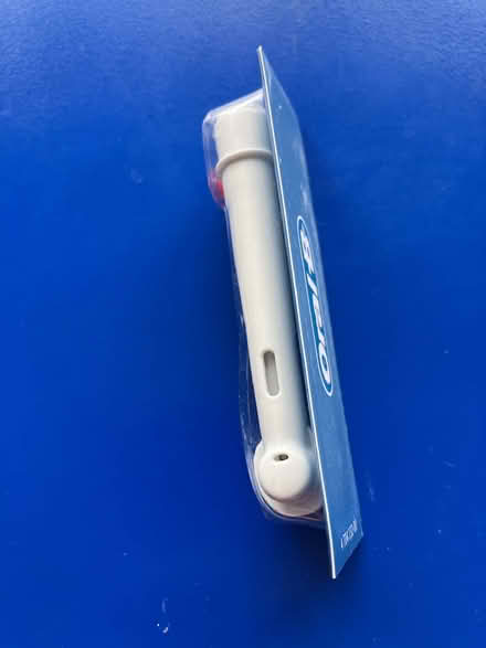 Photo of free Oral B toothbrush head (Hailsham BN27) #3