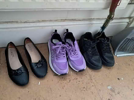 Photo of free Size 6, shoes (Southall Green) #1
