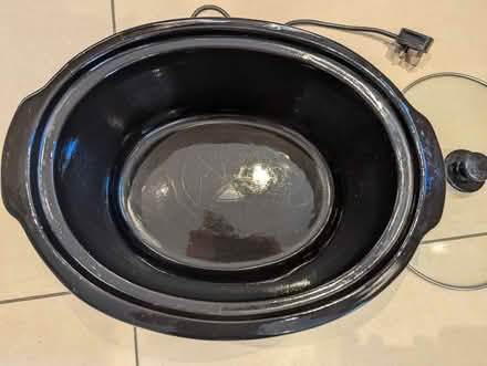 Photo of free Murphy Richards slow cooker (Kenpshott RG22) #4