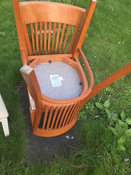 Photo of free Dining Table (Evesham Charlton WR11 2RD) #3