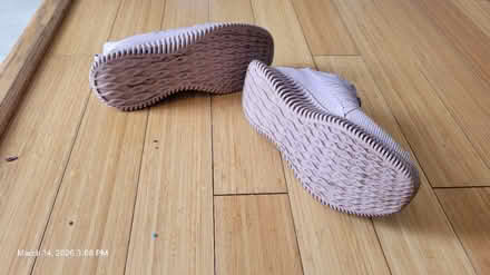 Photo of free Skechers slip on (43502 Blacksmith Square) #2
