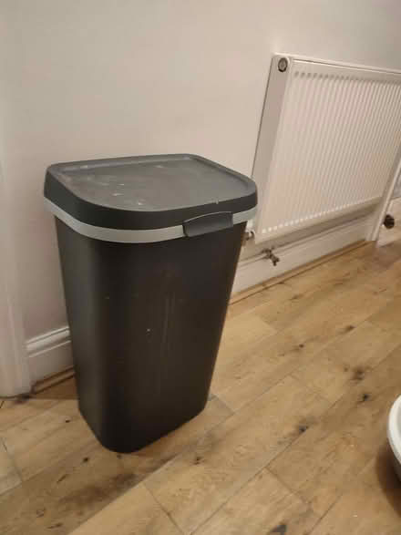 Photo of free Kitchen bin plastic (WD23 Bushey) #1