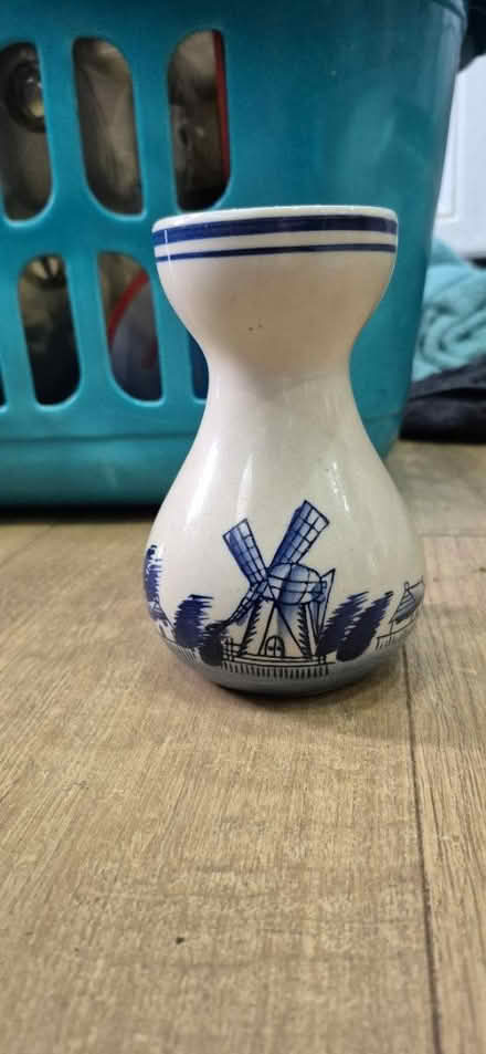 Photo of free Small vase (ME15 Westmorland Road) #1