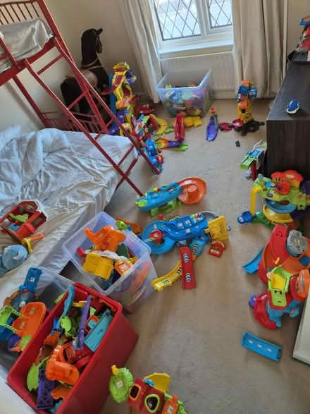 Photo of free £100s worth of Toot Toot track (Calcot RG31) #1