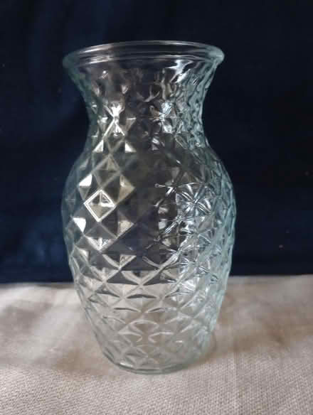 Photo of free Glass vase (Kingsway) #1