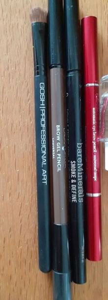 Photo of free Makeup pots/eye liners in Toilet bag (Enfield EN2) #3