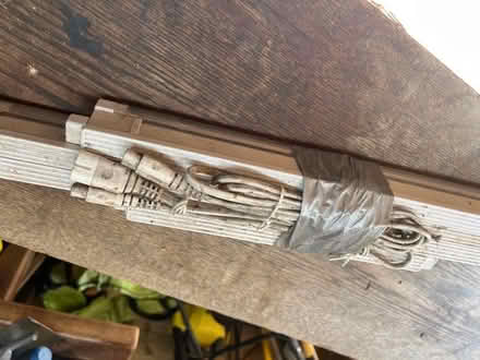 Photo of free Under-cupboard fluorescent lights (Upper Wolvercote OX2) #1