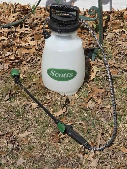 Photo of free 1 Gallon Sprayer (Millersville) #1