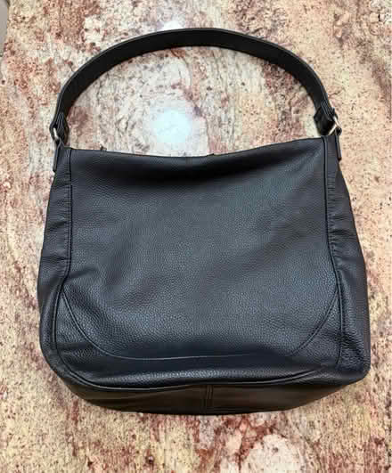 Photo of free Used black purse (Erin Mills&QEW) #2