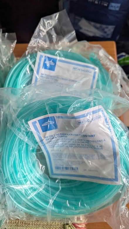Photo of free oxygen tubing and cannulas (Kent Island) #2