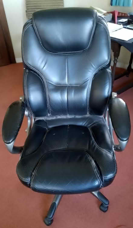 Photo of free Computer/work swivel desk chair (TN8 near Cowden/Cowden Pound) #1