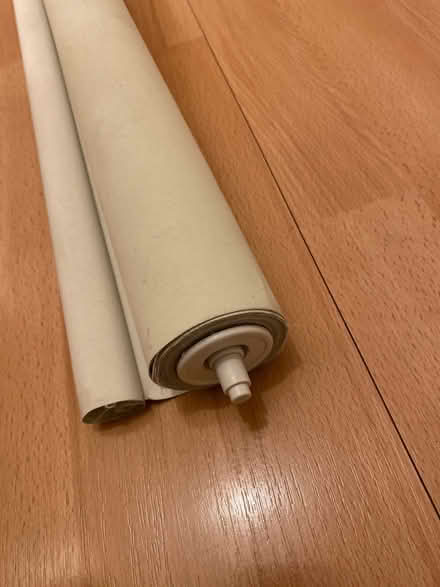 Photo of free White roller blind (blackout) (Hove Green BN3) #3