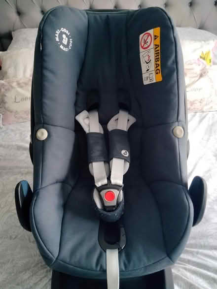 Photo of free Joie car seat (Headley KT18 6) #2